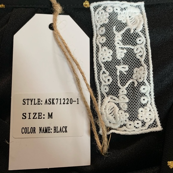 Sadie & Sage black mini skirt w gold polka dots - Picture 6 of 6